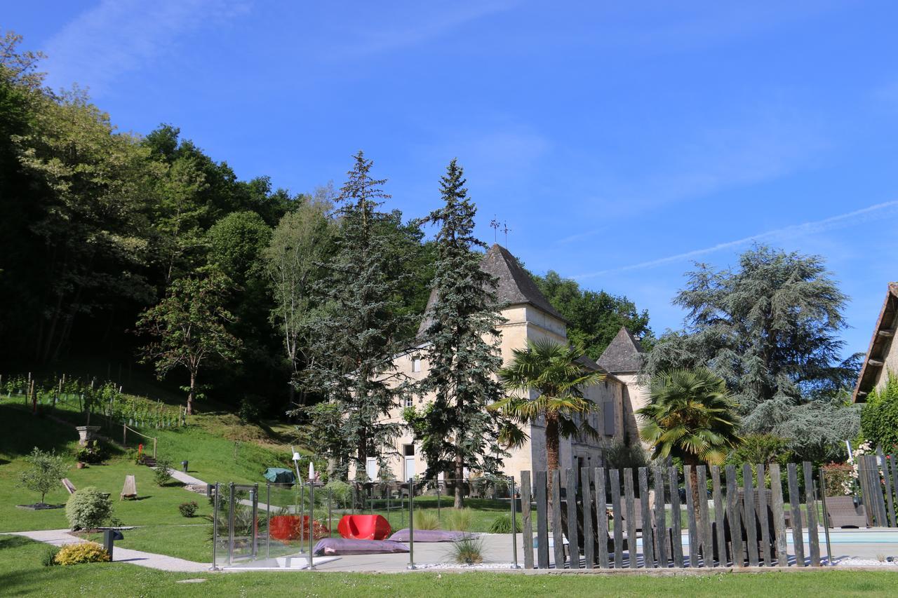 Chateau De Courtebotte Saint-Jean-de-Blaignac Bagian luar foto